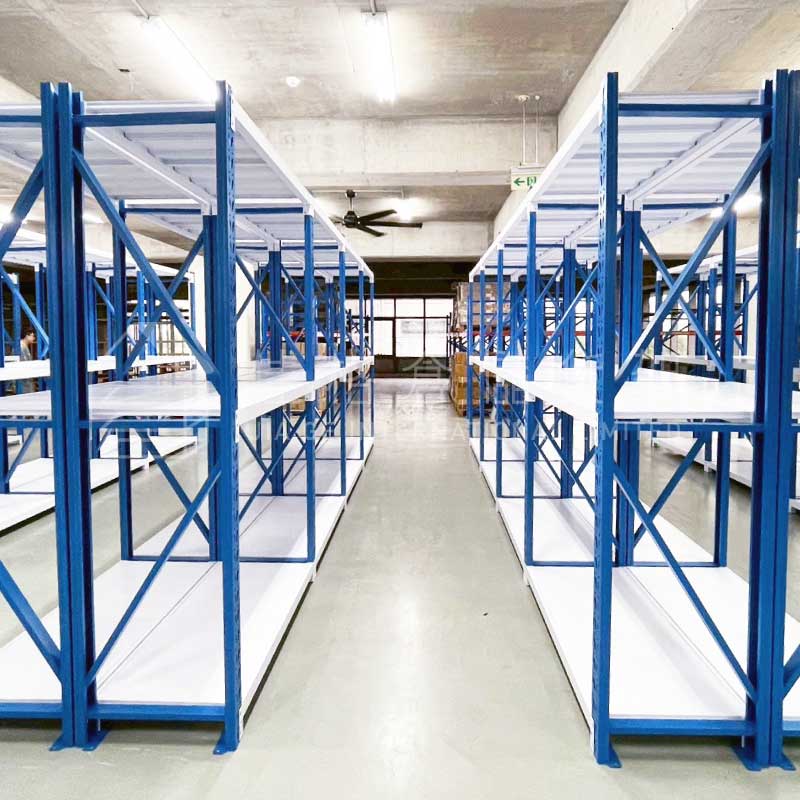 倉儲貨架完工現場-一覽無遺的整齊倉庫視野 倉儲貨架完工現場-一覽無遺的整齊倉庫視野